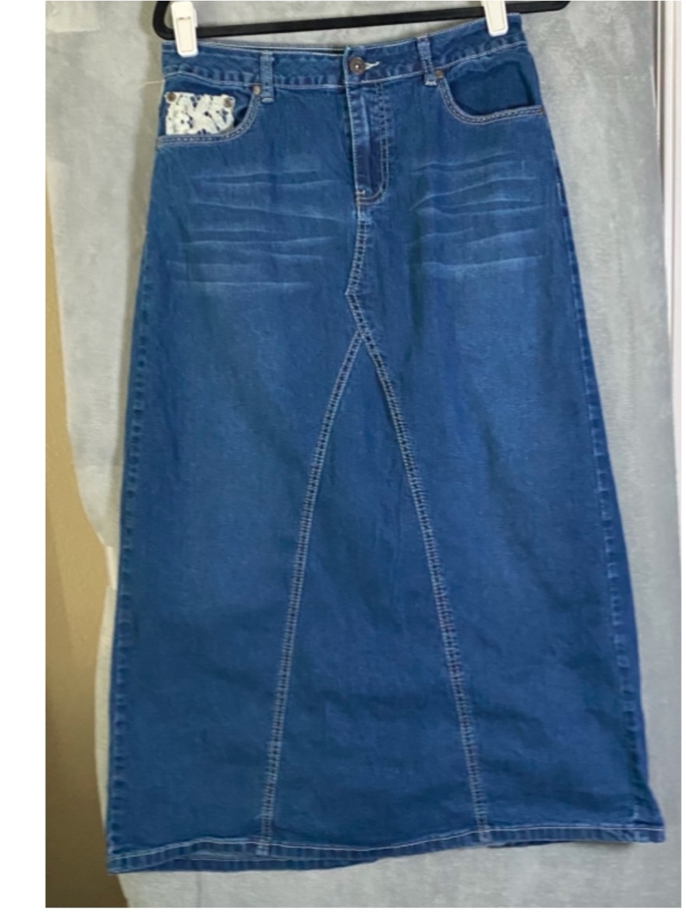 Vintage denim maxi skirt boho festival back slit size 6 Cato cottage lace detail